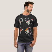 Astronaut Nahtloses Muster Niedlich T-Shirt (Vorne ganz)