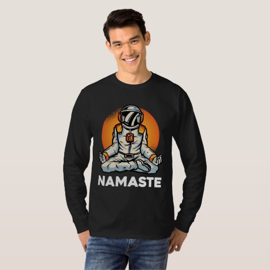 Astronaut Namaste T-Shirt (Vorne ganz)