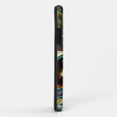 Astronaut schwimmt im Weltraum mit einem UFO Kunst Case-Mate iPhone Hülle (Hinten/Rechts)