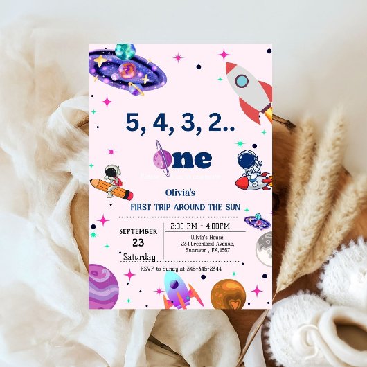 Astronaut Space geht zum ersten Mal um den sonnige Einladung