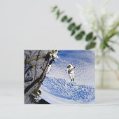 Astronaut Spacewalk Postkarte (Stehend Vorderseite)