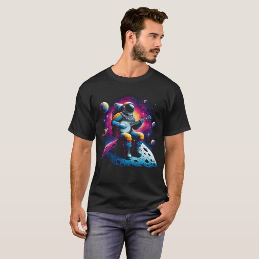 Astronaut spielt Banjo im Space Banjo Player T-Shirt (Vorne ganz)