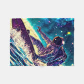 ASTRONAUT SURFING ON RIDE THE COSMIC WAVES FLEECEDECKE (Vorderseite (Horizontal))