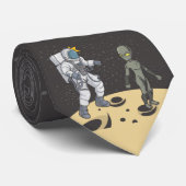Astronaut und Alien Krawatte (Gerollt)