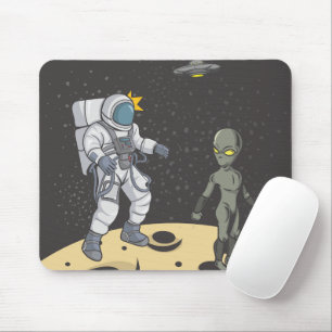 Astronaut und Außerirdischer   Mousepad