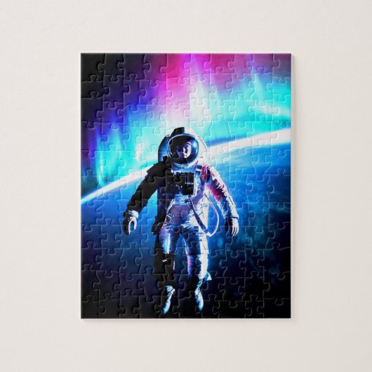 ASTRONAUT UNTETHERED  PUZZLE (Vertikal)