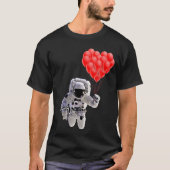 Astronauten, die Herzballons halten T - Shirt (Vorderseite)