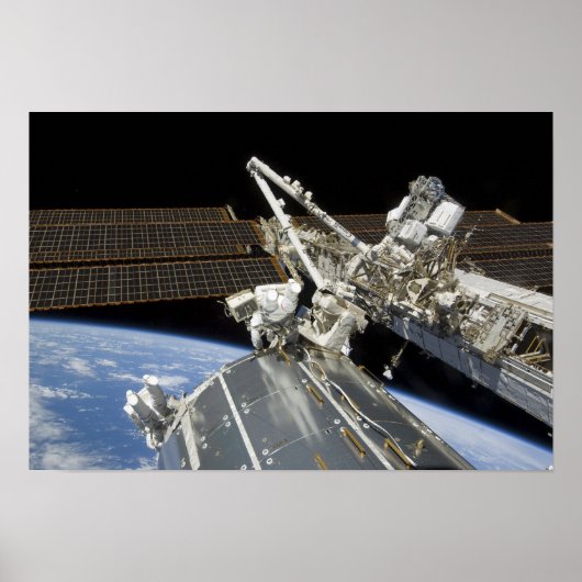 Astronauten erfüllen eine Reihe von Aufgaben Poster (Vorne)