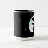 Astronauten-Silhouette Zweifarbige Tasse (Mittel)