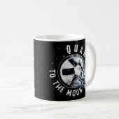 Astronauten Skate Quant QNT Krypto Coin HODL Token Kaffeetasse (VorderseiteRechts)