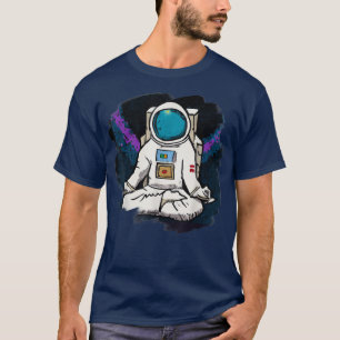 Astronautenmeditation im Weltraum Coole künstleris T-Shirt