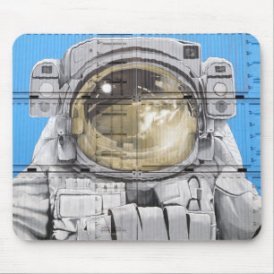 Astronautin Art Urban Art Astronaut Mauer Mousepad