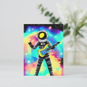 Astronautin spielt elektrische Gitarre im Weltraum Postkarte (Stehend Vorderseite)