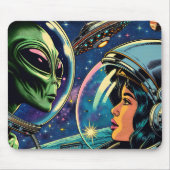 Astronautin trifft extraterrestrische Alien Mousepad (Vorne)