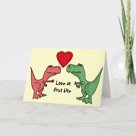 AT - Liebe auf der ersten Bite-Dinosaurier-Karte Karte (Vorderseite)