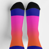 Atemberaubend-blaurosa Orangefarbene Crew Socken (Oben)