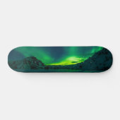 Atemberaubend grünes Aurora Skateboard (Horizontal)