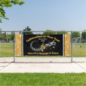 Atemberaubend-, Schwarz-, Gold- und Weißbanner, Mu Banner (InSitu)