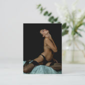 Atemberaubende brünette postkarte (Stehend Vorderseite)