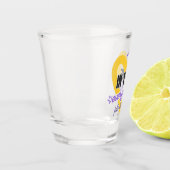 atemberaubende Glaskunstdesigns mit den inspiriere Schnapsglas (Links)
