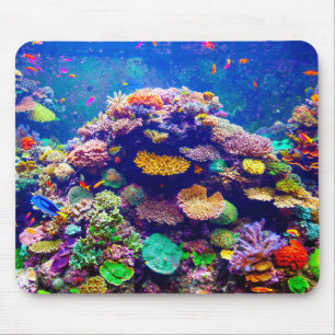 Atemberaubende Meereslebensansicht aus einem U-Boo Mousepad