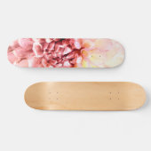 Atemberaubende Rosa Dahlische Blume Kopf nah Skateboard (Horizontal)