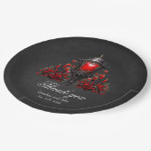 Atemberaubende rote Rosen und Gate-Design. Pappteller (Schrägansicht)