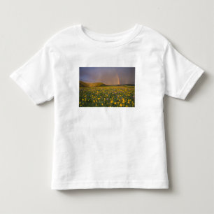 Atemberaubende Wildblumenwiese bei Sonnenaufgang i Kleinkind T-shirt