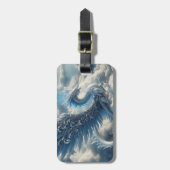 Atemberaubender Drache umgeben von Wolken Gepäckanhänger (Vorderseite vertikal)