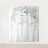 Atemberaubender Eisblau und Weißrosenstück Wandteppich (Vorderseite)