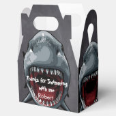 Atemberaubender Hai Geburtstag Geschenkschachtel (Geöffnet)