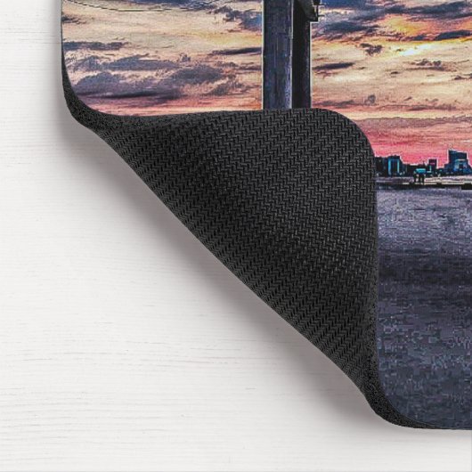 atemberaubender Pier bei Sonnenuntergang Mousepad (Ecke)