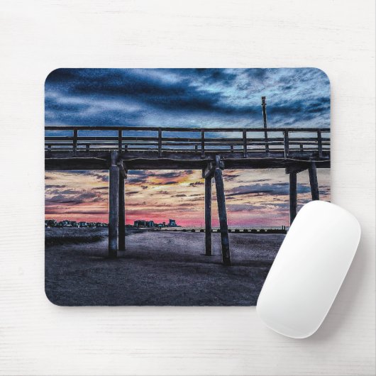 atemberaubender Pier bei Sonnenuntergang Mousepad (Mit Mouse)