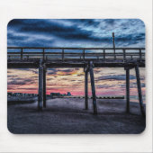 atemberaubender Pier bei Sonnenuntergang Mousepad (Vorne)