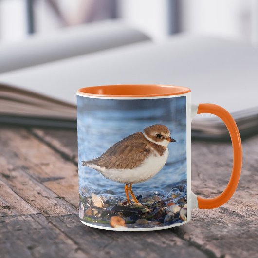 Atemberaubender Plover-Shorebird am Strand Tasse