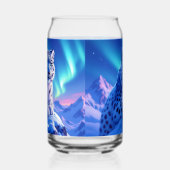 Atemberaubender Schneeleopard auf dem Felsen Dosenglas (Links)