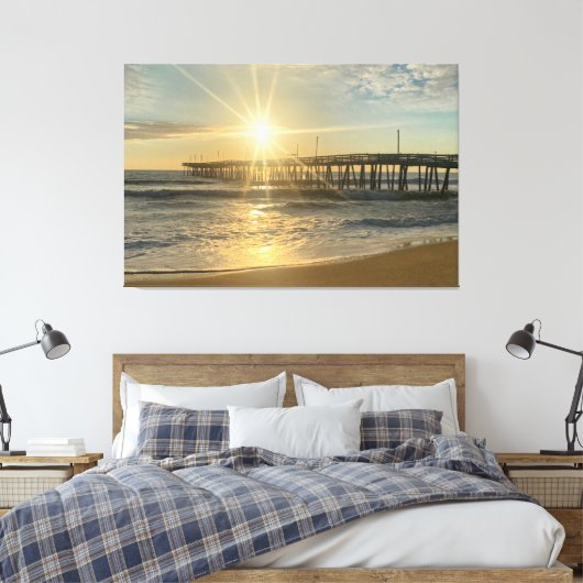Atemberaubender Sonnenaufgang am Virginia Beach Pi Leinwanddruck (Insitu (Schlafzimmer))