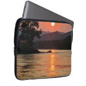 Atemberaubender Sonnenaufgang über dem Foto des Fl Laptopschutzhülle (Vorne Rechts)