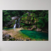 Atemberaubender Wasserfall Virje, Slowenien Poster (Vorne)