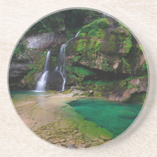 Atemberaubender Wasserfall Virje, Slowenien Poster Getränkeuntersetzer (Vorne)