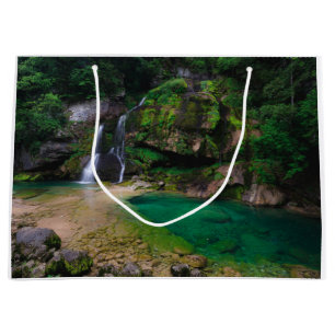 Atemberaubender Wasserfall Virje, Slowenien Poster Große Geschenktüte