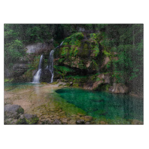 Atemberaubender Wasserfall Virje, Slowenien Poster Schneidebrett