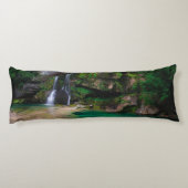 Atemberaubender Wasserfall Virje, Slowenien Poster Seitenschläferkissen (Rückseite)