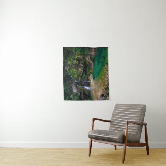 Atemberaubender Wasserfall Virje, Slowenien Wandteppich (Beispiel)