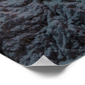 Atemberaubendes Licht und Nebel auf den Bergen Poster (Ecke)