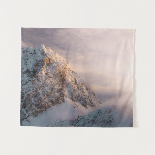 Atemberaubendes Licht und Nebel auf den Bergen Wandteppich (Vorderseite (Horizontal))