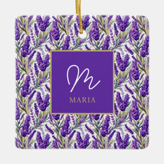 Atemberaubendes Lila Lavendermuster Monogrammiert Keramikornament (Vorderseite)