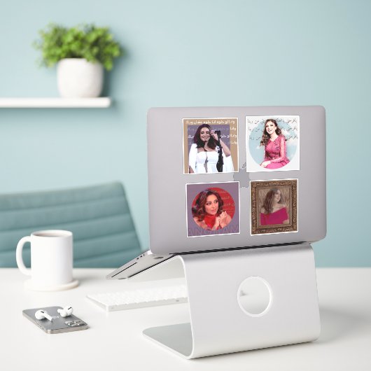 Atemberaubendes und schönes Design Aufkleber (Laptop auf Schreibtisch)