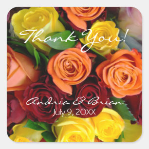 Atemberregendes gelbes orange- und rotes Rosenbouq Quadratischer Aufkleber