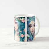 Ätherische Frauen mit Blume in ihrem blauen Haar Kaffeetasse (VorderseiteRechts)